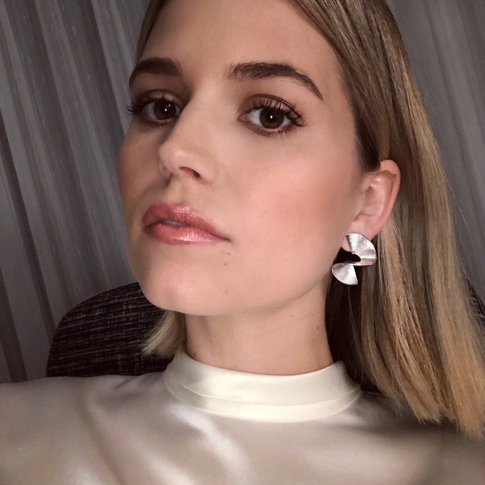 Meet your Posher, Sydney